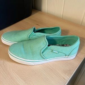 NEVER WORN! Women’s seafoam green slip on vans!